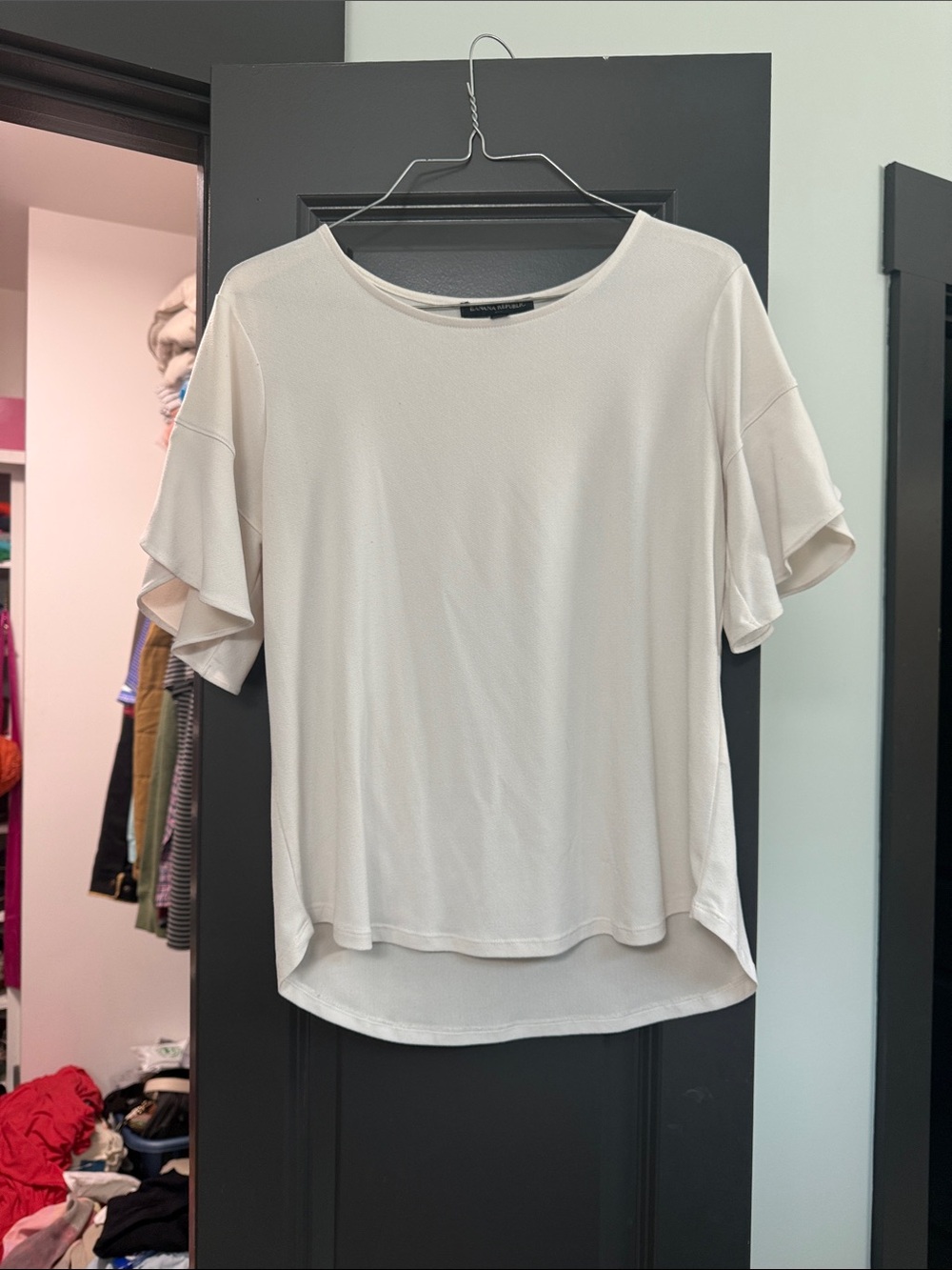 Banana Republic Soft Cream Ruffle Sleeve Top